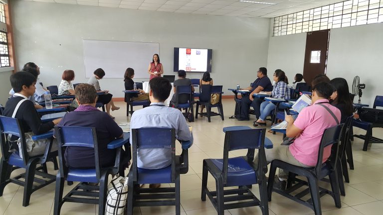 Delegates from the “New South Bound Policy” Project and TEA visited the University of the Philippines (UP)—the best university in the Philippines—in November, 2017. A memorandum of understanding on transnational academic exchange and cooperation was signed in order to establish a long-lasting and reciprocal cooperation channel for scholars from both countries.